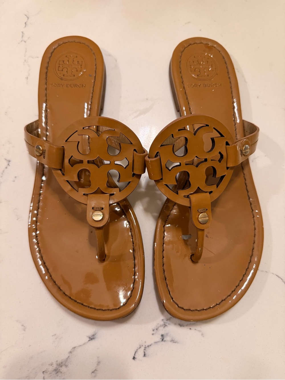 Tory Burch Women's Miller Tan Patent Leather Thong Sandals